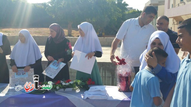 فيديو: مدرسة جنة ابن رشد تنظم حفل تكريم للطلاب الموهوبين والمتفوقين 